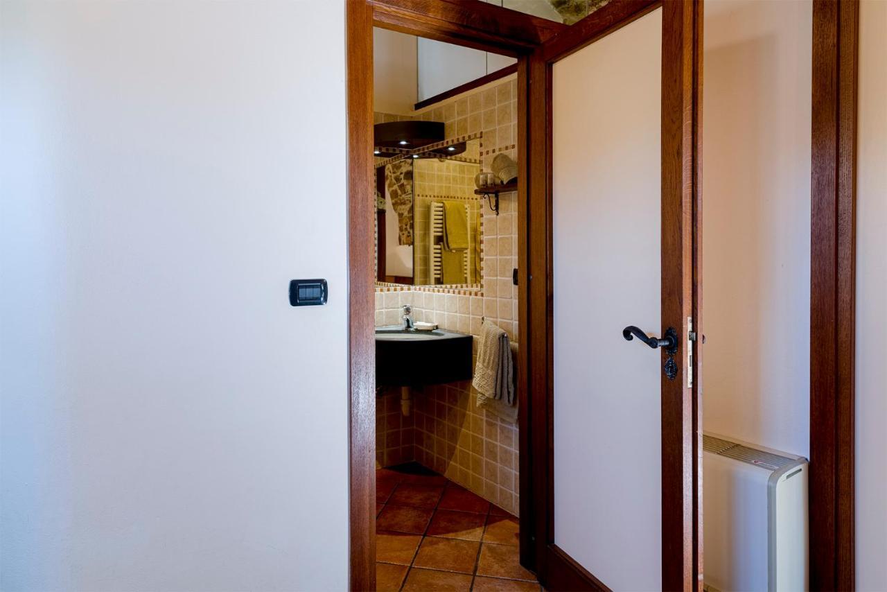 Uliveto Saglietto Agriturismo A Poggi Apartments Imperia Dış mekan fotoğraf