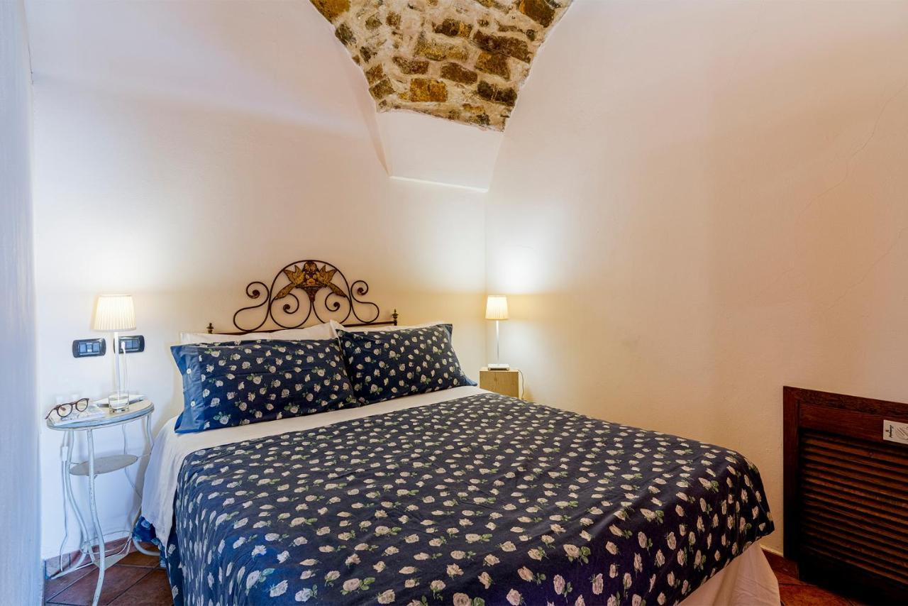 Uliveto Saglietto Agriturismo A Poggi Apartments Imperia Dış mekan fotoğraf